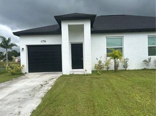 4734 22nd St SW, Lehigh Acres, FL 33973