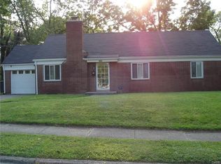 1668 Shaftesbury Rd, Dayton, OH 45406