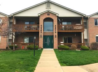 45975 Tallgrass Ct #73, Van Buren Township, MI 48111