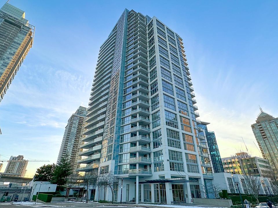 1st image of 4400 Buchanan St #506