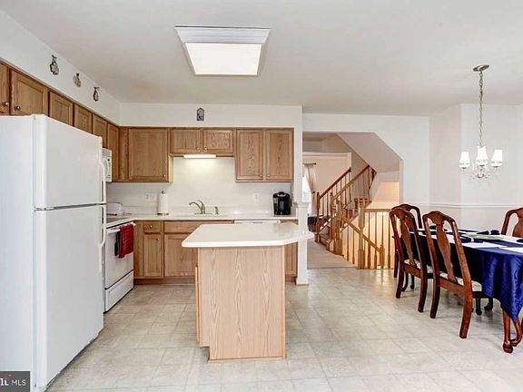 3rd image of 11134 Gander Ct