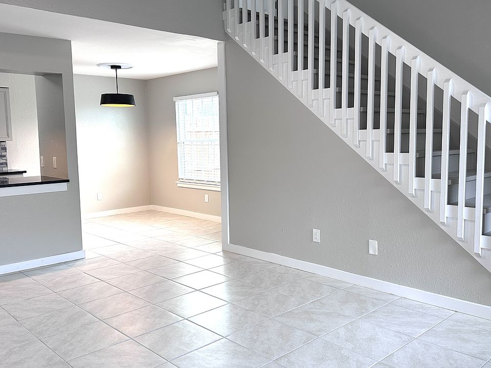 1st image of 7202 Mansions Dr Unit J3-1