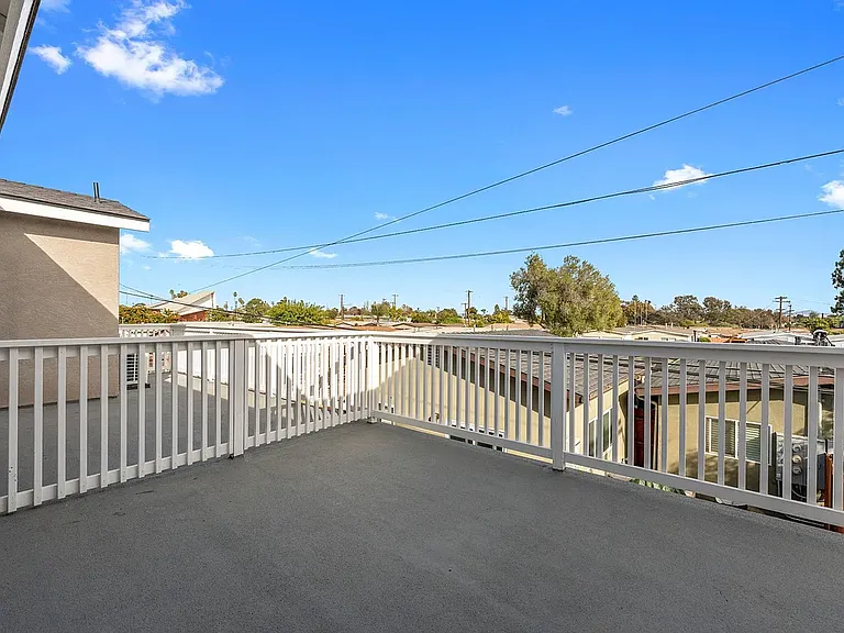 4161 Clairemont Mesa Blvd — Photo 8