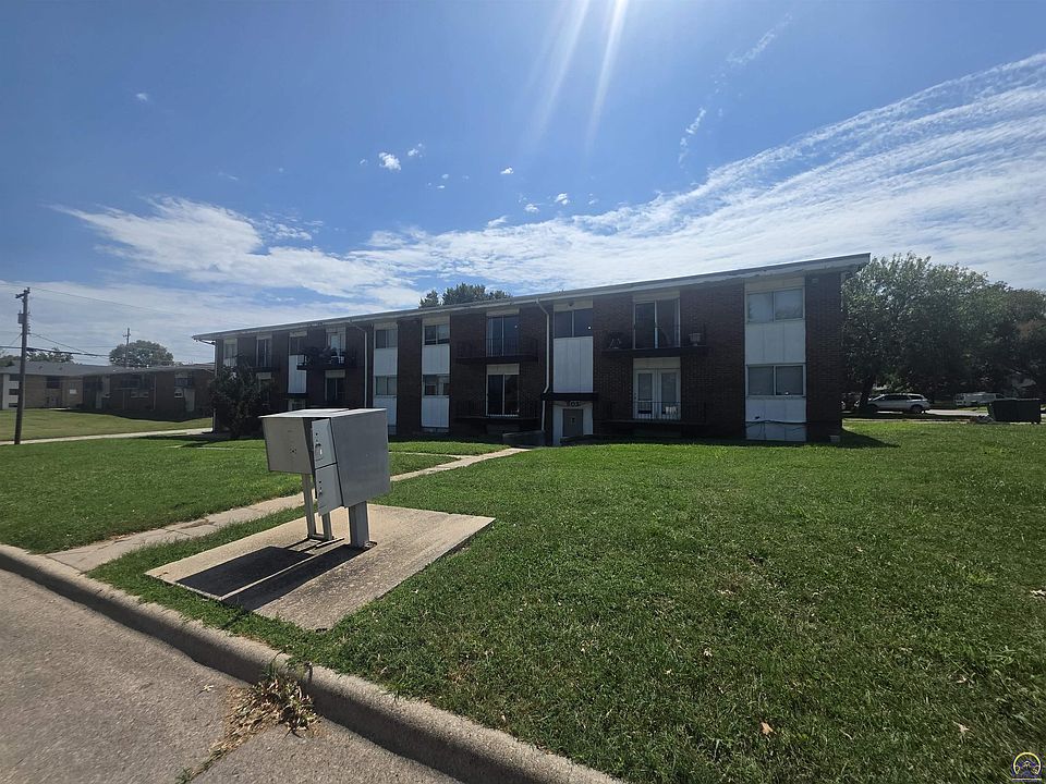 2nd image of 603 E 11th Ave