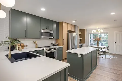 2 bed, 2.5 bath, 1216 sqft, $1,900 — Photo 3