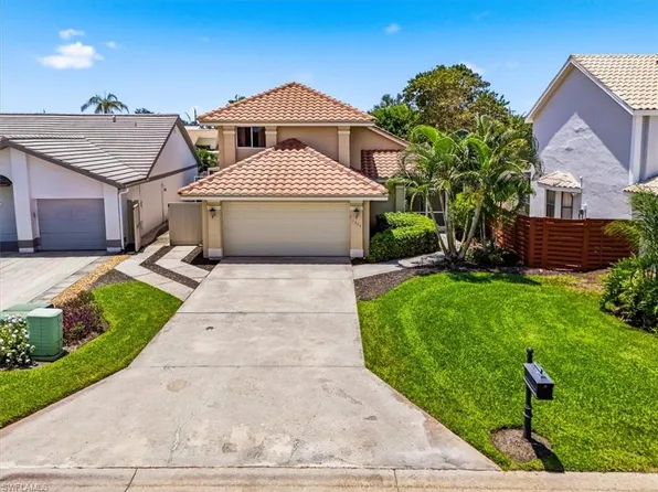 1268 Jardin DR, NAPLES, FL 34104