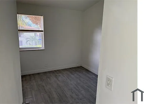 11401 NW 45th St — Photo 7