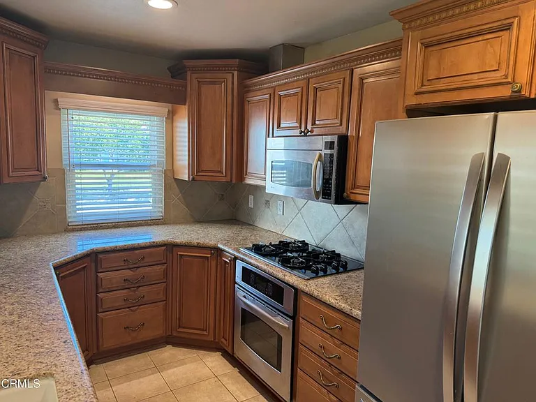 2093 Vera Ct — Photo 5