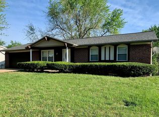 15 Riverbluff Dr #A, Crystal City, MO 63019