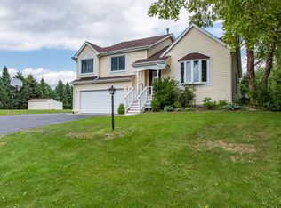 8702 Maureen Dr, Spring Grove, IL 60081