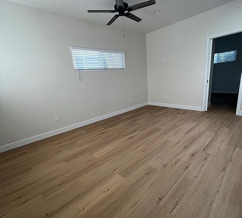 4th image of 3551 College Ave