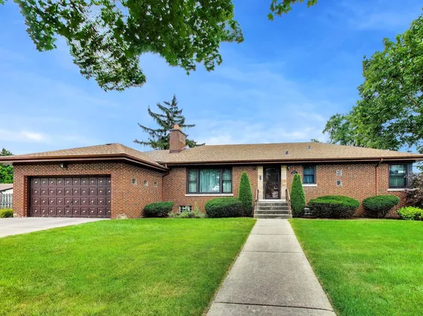6247 N Leona Ave, Chicago, IL 60646