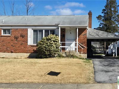 2463 S Lumber St, Allentown, PA, 18103