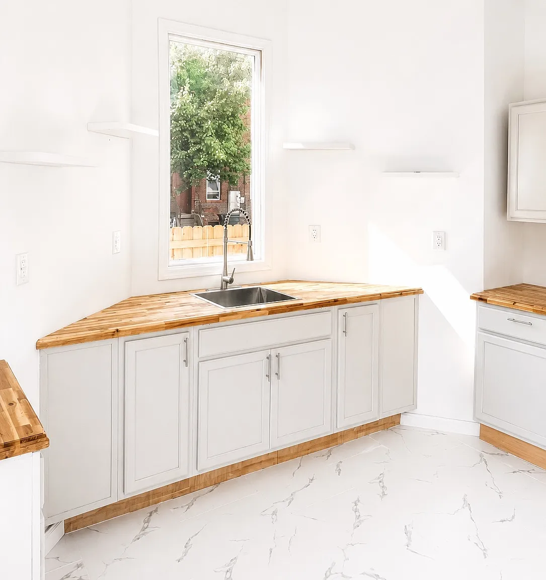 2 bed, $1,400 — Photo 1