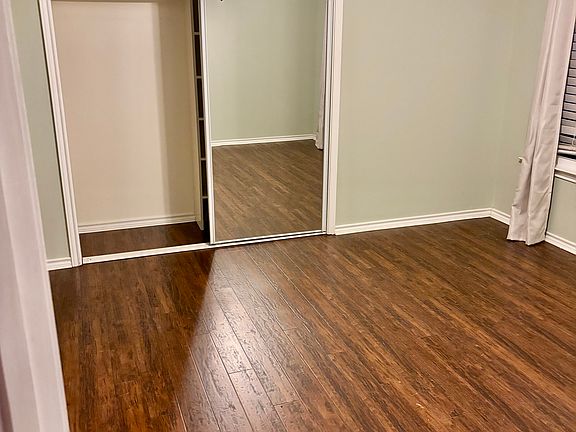 3rd image of 1136 Sailfish St