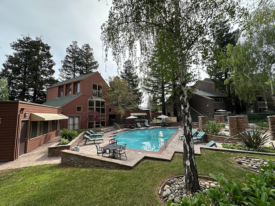 1st image of 615 Teatree Ct
