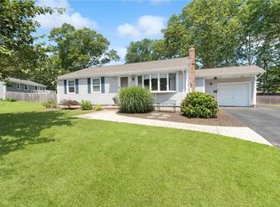 163 Kingswood Rd, North Kingstown, RI 02852