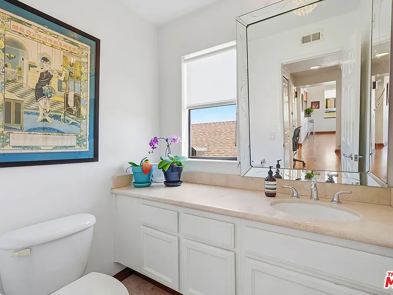 432 S Hamel Rd #303 — Photo 21
