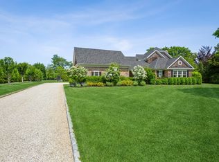 39 Old Country Rd, Water Mill, NY 11976