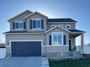 387 N Taylor Rd W, Saratoga Springs, UT 84045