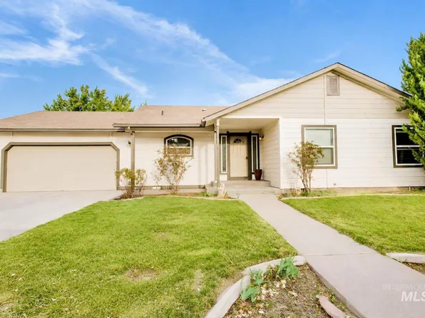 1420 Del Mar St, Mountain Home, ID 83647