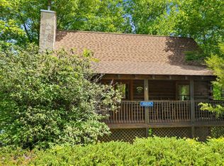 746 Nighthawk Way, Pigeon Forge, TN 37863
