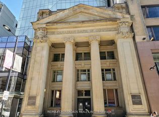 197 Yonge St #1904, Toronto, ON M5B 1M4