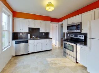 1 Windsor Rd, Quincy, MA 02171