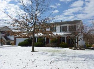 103 Torrey Pine Dr, Rochester, NY 14612