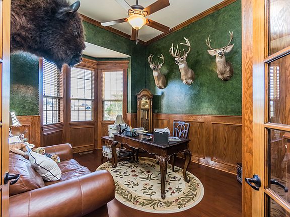 4th image of 1906 Quail Creek Dr