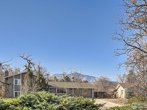 2nd image of 720 Cypress Dr