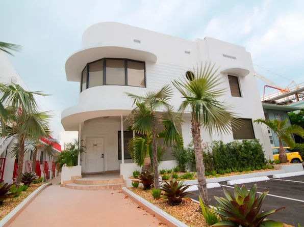 9048 Collins Ave, Surfside, FL