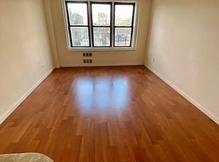 30-69 34th St #5J, Astoria, NY 11103