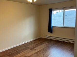1209 Oak Grove Ave APT 203, Burlingame, CA 94010
