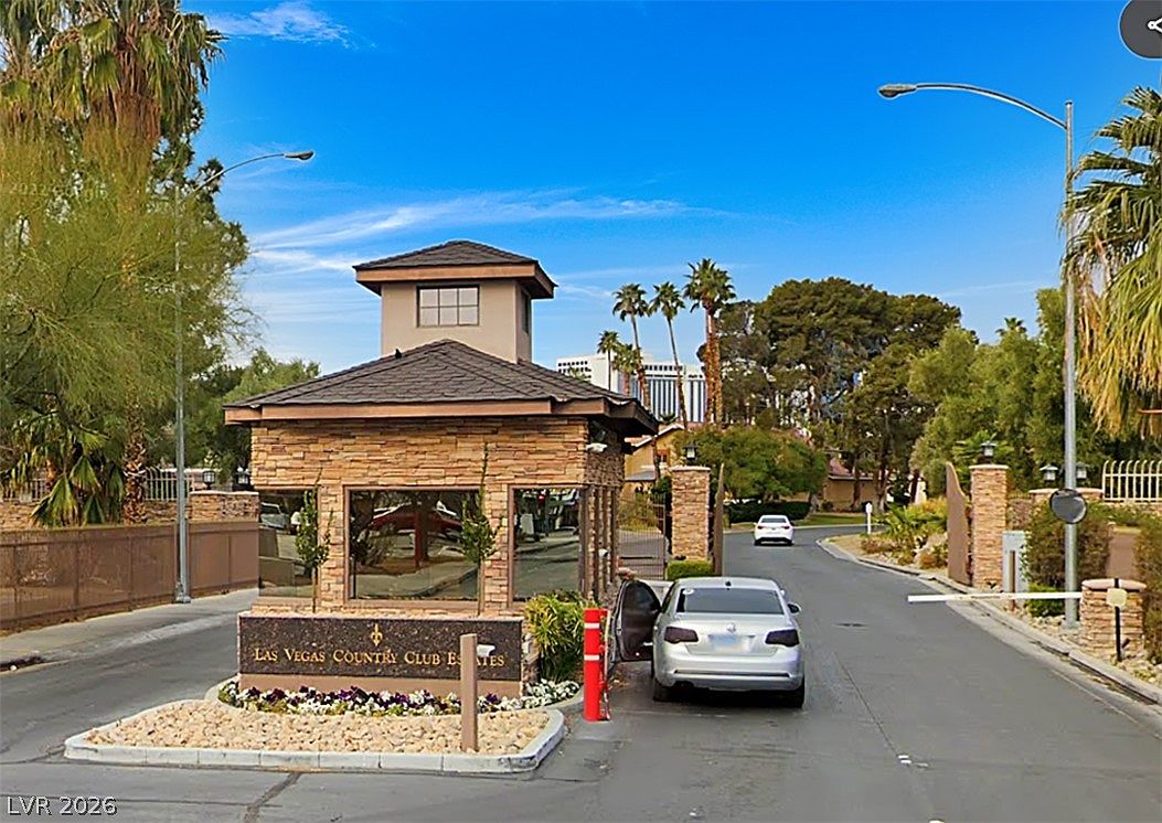 1018 Bel Air Cir