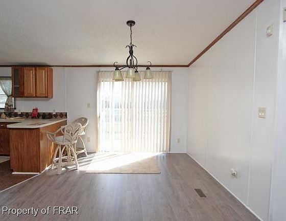 5th image of 2905 Donegal Dr