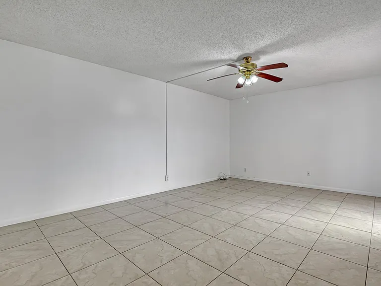 6335 Red Pine Ln #A — Photo 4