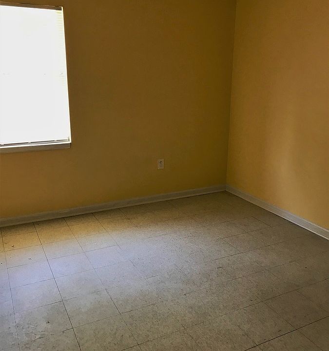 2nd image of 1686 Kansas St APT 6
