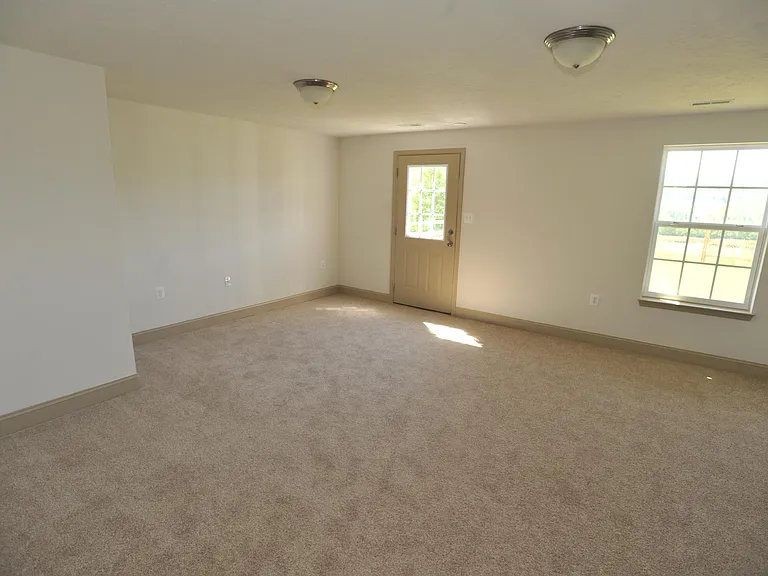 Sunpointe Townhomes — Photo 20