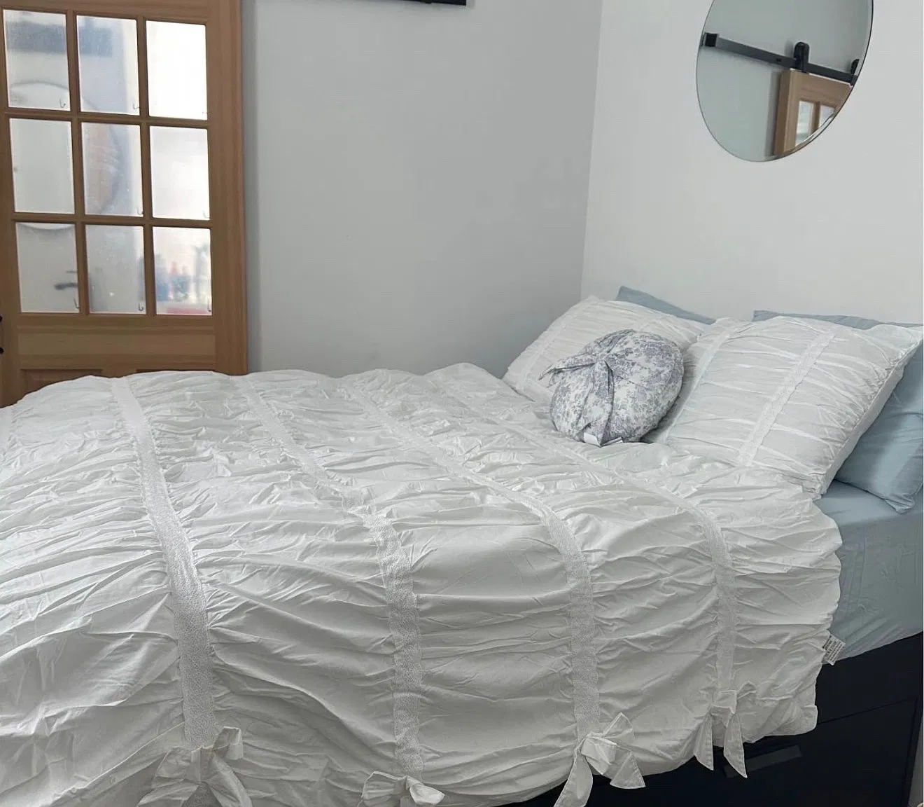Studio, 950 sqft, $1,825 — Photo 4