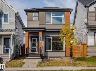 2957 Coughlan Grn SW, Edmonton, AB T6W 3X6