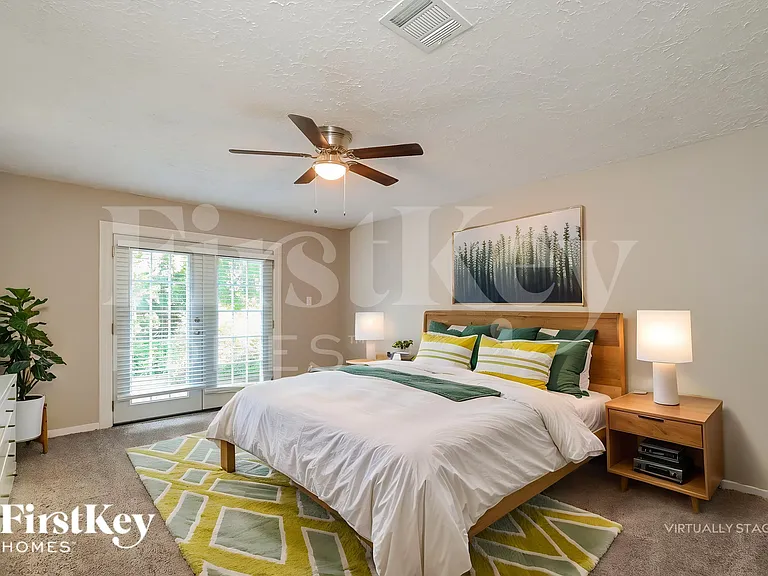 4146 Meadowbank Dr — Photo 11