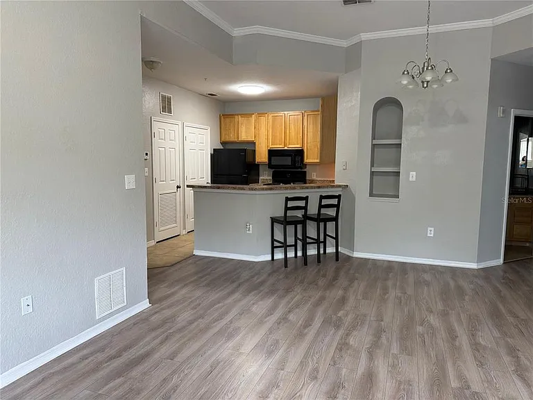 10101 Courtney Palms Blvd #301 — Photo 10