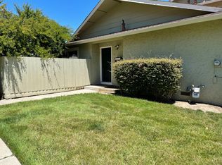 6 Meadowbrook Ave, Pittsburg, CA