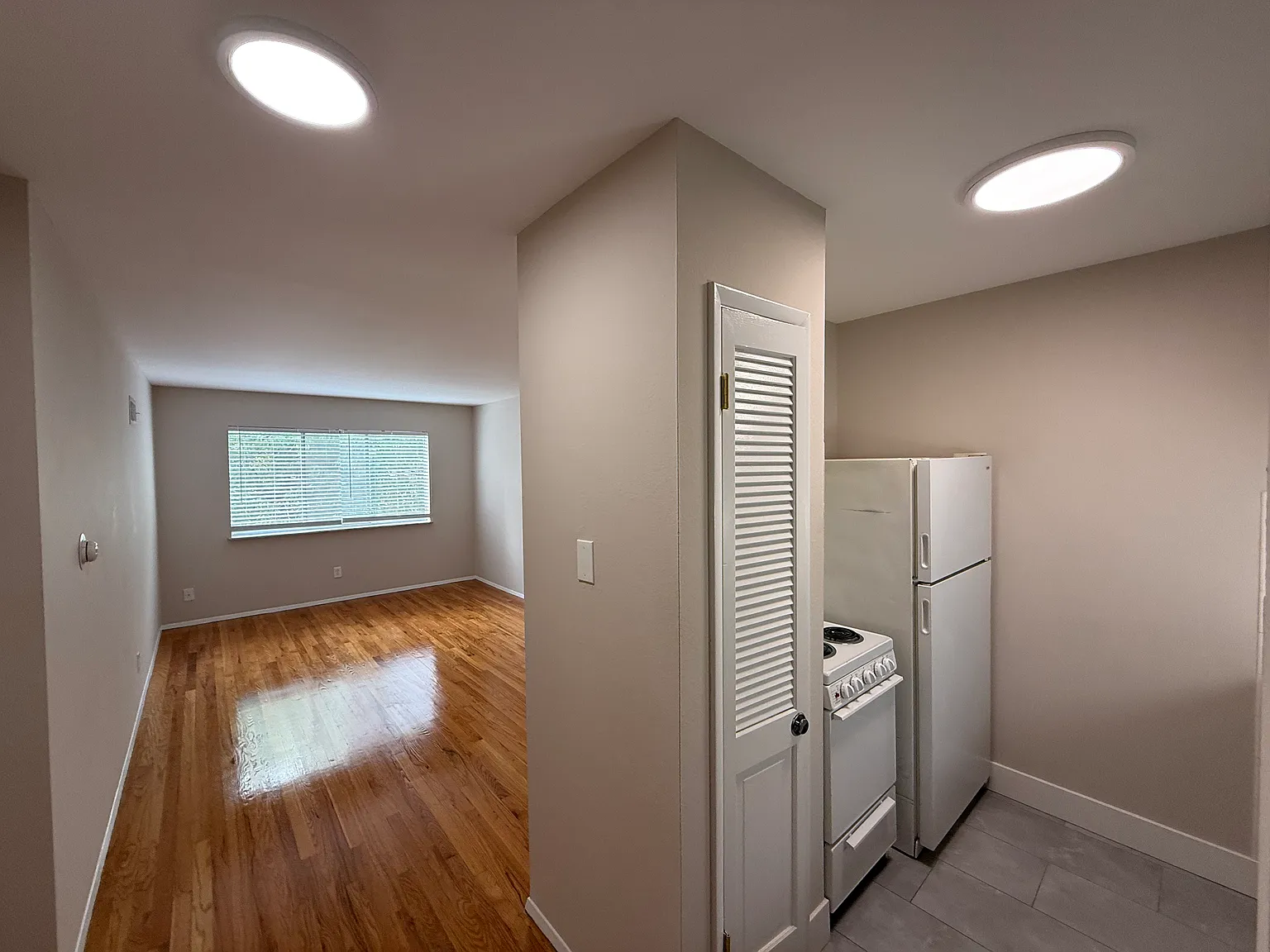 1 bed, $795 — Photo 2