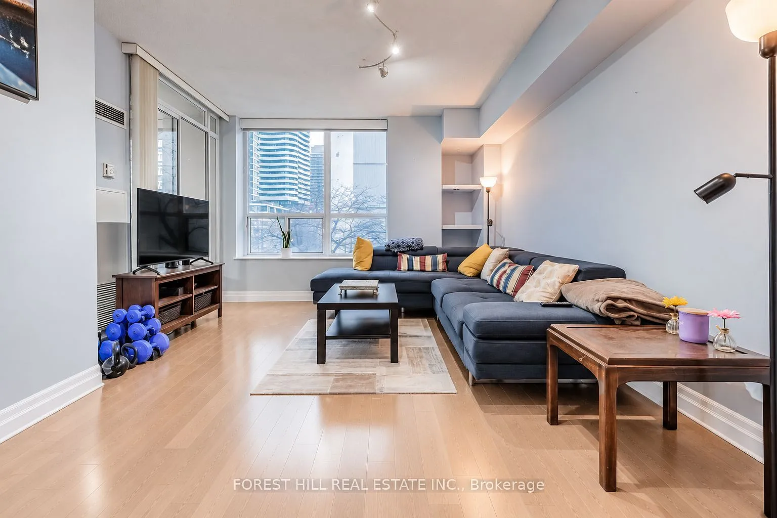 2 bed, $2,800 — Photo 1