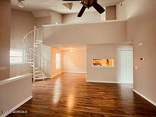1st image of 307 Owls Nest Court