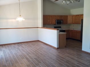433 Tamarack Dr, Danville, IN 46122