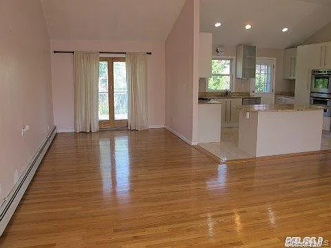 5 Elm St — Photo 4