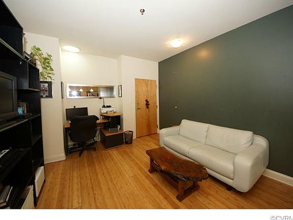 3rd image of 1333 W Broad St #U303